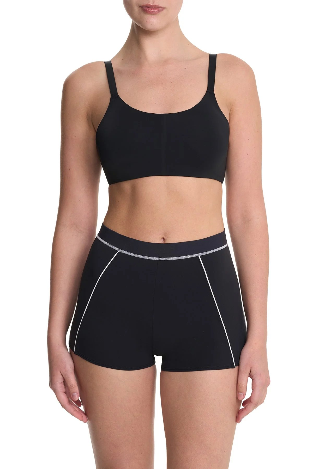 Elevate Convertible Wireless Sports Bra - Image 12