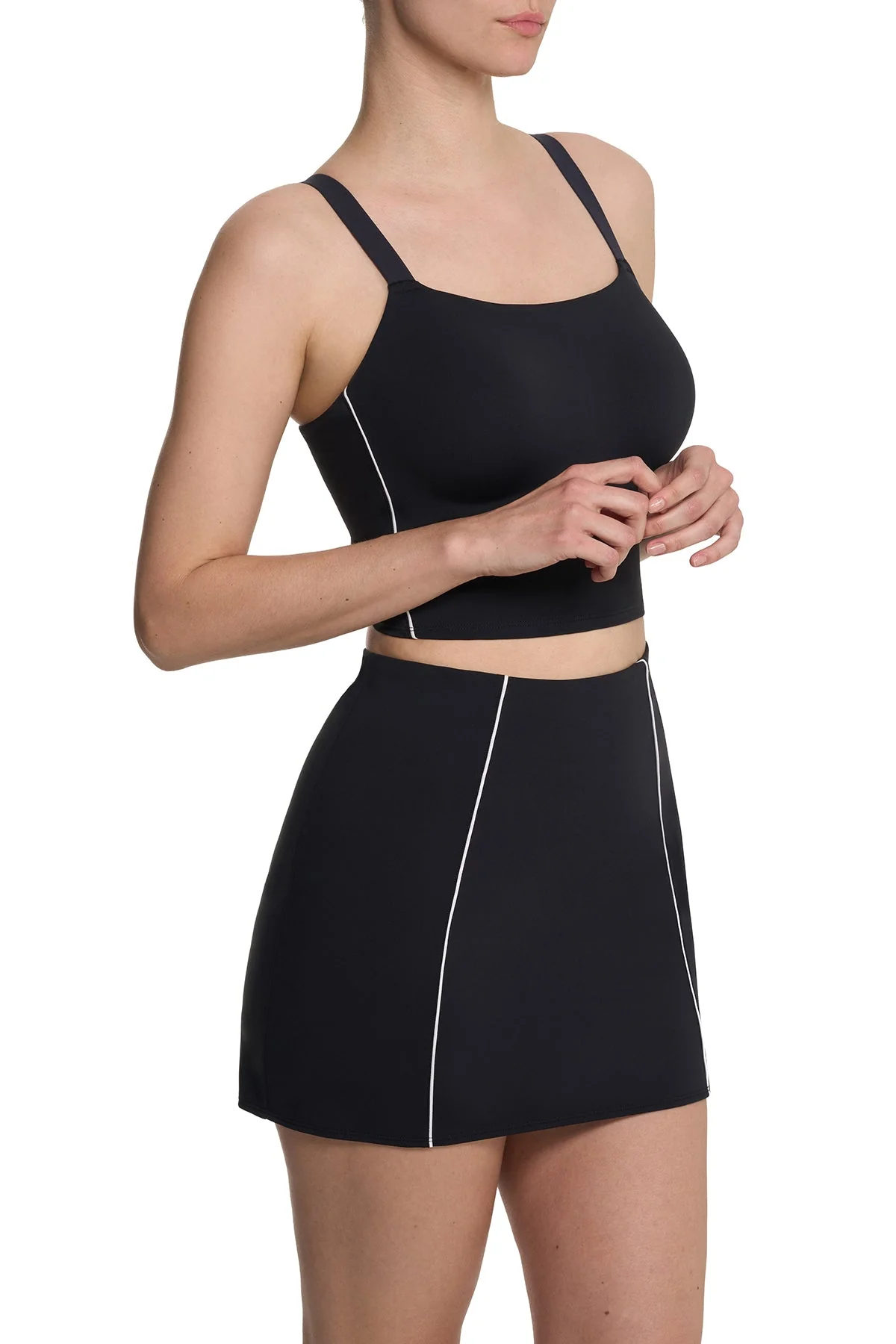 Explore Built-In Bra Sports Tank - Image 10