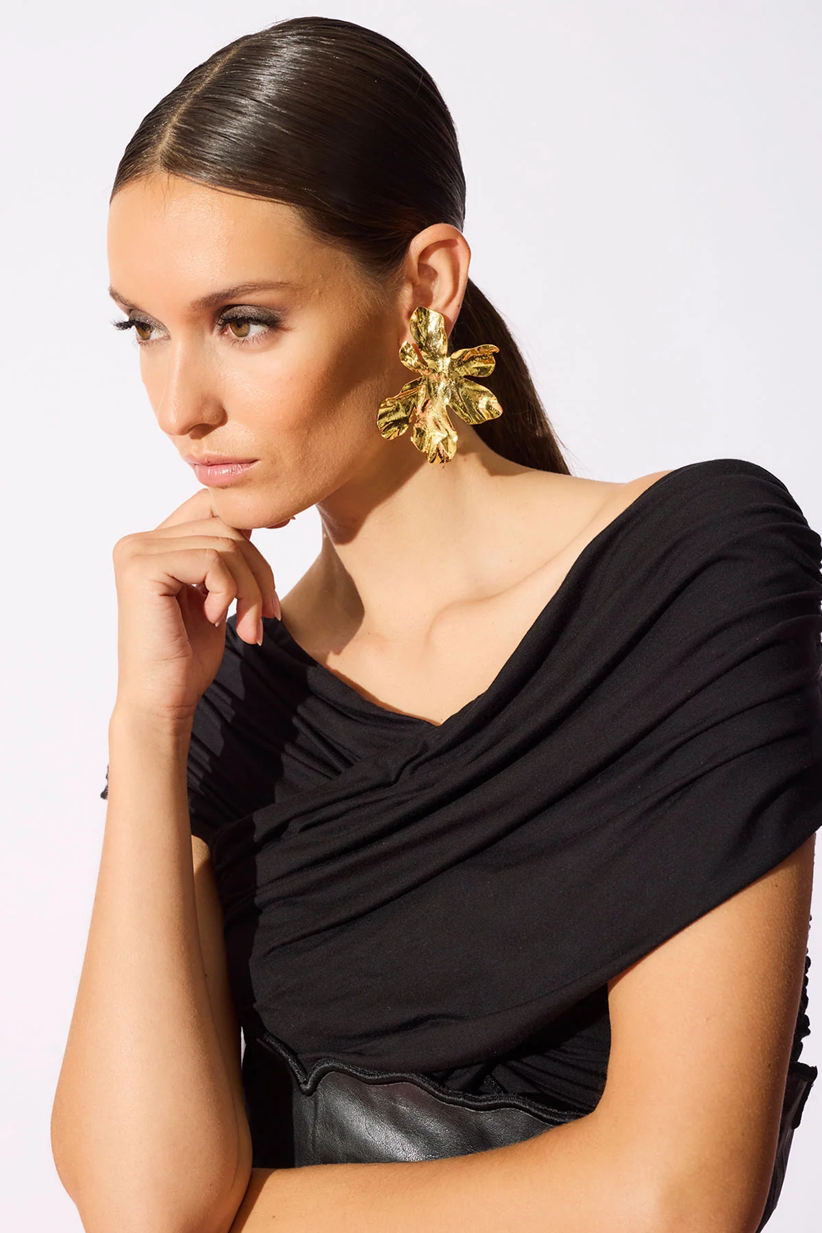 Feather Lightweight Knit Criss Cross Top - Image 5