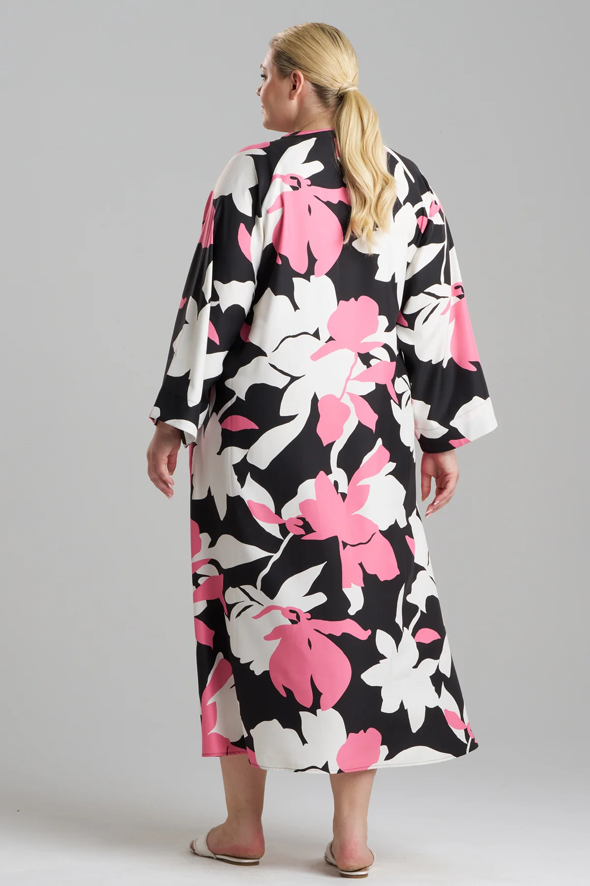 Niwashi Zip Caftan - Image 4